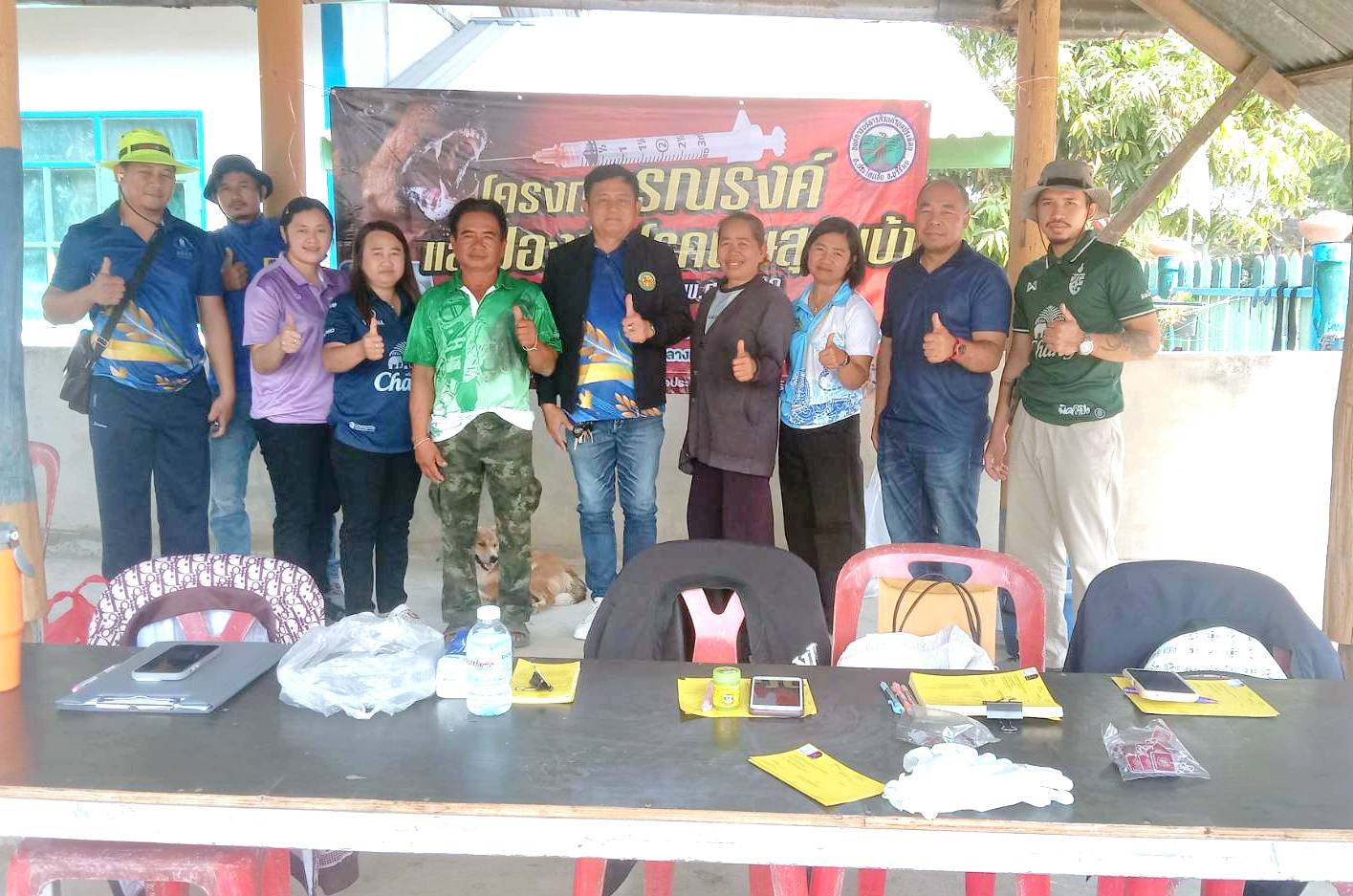 โครงการรณรงค์และป้องกันโรคพิษสุนัขบ้า ประจำปีงบประมาณ 2568  โดยดำเนินการฉีดวัคซีนป้องกันโรคพิษสุนัขบ้าให้แก่สัตว์เลี้ยงของประชาชนในเขตพื้นที่ ตำบลประทัดบุ อำเภอประโคนชัย จังหวัดบุรีรัมย์